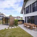 Reetland Am - Luxusplus Reetdachvilla Mit 4 Schlafzimmern, Aussensauna, Loungebereich Und Kamin H10 * Dranske