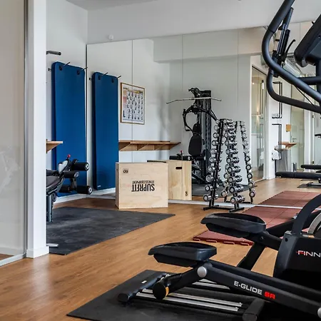 Reetland Am - Luxusplus Reetdachvilla Mit 4 Schlafzimmern, Aussensauna, Loungebereich Und Kamin H10 * Dranske